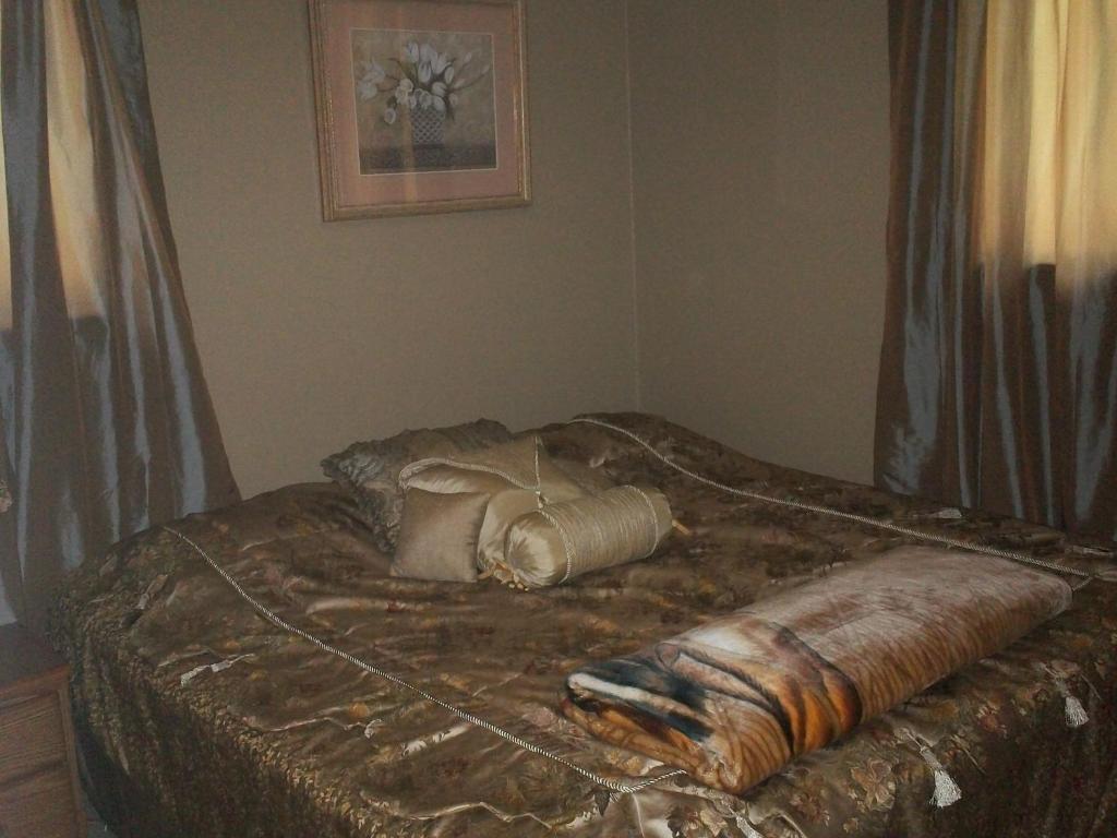 Nipissing Beach Chalkley'S Sandy Bay Cottage Resort الغرفة الصورة